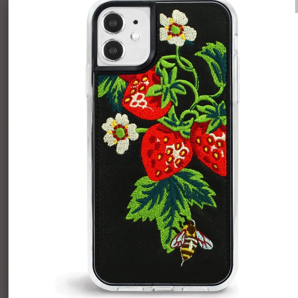 IPHONE 11 PRO MAX CASE